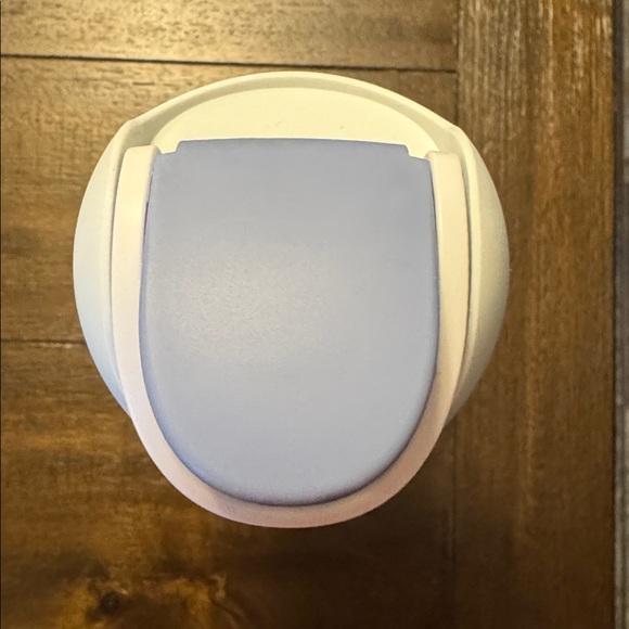 Owala Tied And True Blue Bows 32 Oz Freesip UO Exclusive! New! - Picture 4 of 7